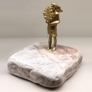 Alternative view of ESCULTURA ANTITESE N1