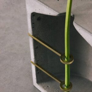 Alternative view of VASO GHOST CONCRETO P