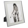 PORTA RETRATO EM VIDRO E METAL PRATEADO 26CM X 1CM X 31CM