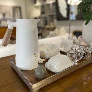 Alternative view of GARRAFA TÉRMICA PLASTICO C/ CABO MADEIRA NÓRDICA BRANCA 1L