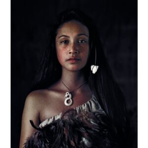 Alternative view of LIVRO DE FOTOGRAFIAS - BEFORE THEY PASS AWAY