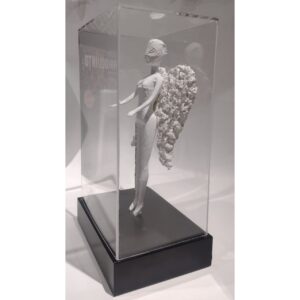 Alternative view of ESCULTURA ANJO EM PE COM BASE PRETA
