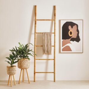 Alternative view of ESCADA DECORATIVA EM BAMBU