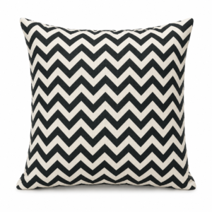 Almofada Chevron Preto e Branco em Sarja Blackout